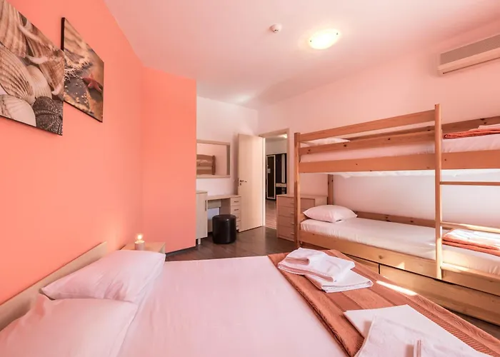 Seanest Nisipurile de Aur